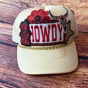 Howdy Embroidered Beige Cap